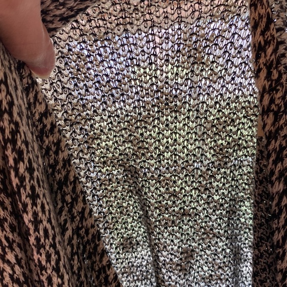 💜 Mystree Lightweight Pullover Sweater Zipper Detailed Shoulder 💜 3 for $20 - Picture 5 of 7